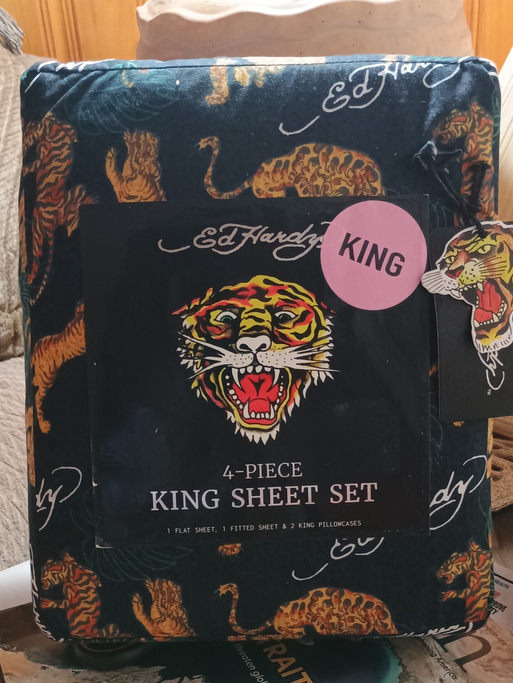 NWTS ED HARDY King Sheet Set. 4 Piece Black Gold Tiger Tattoo Print. Dbl Brushed